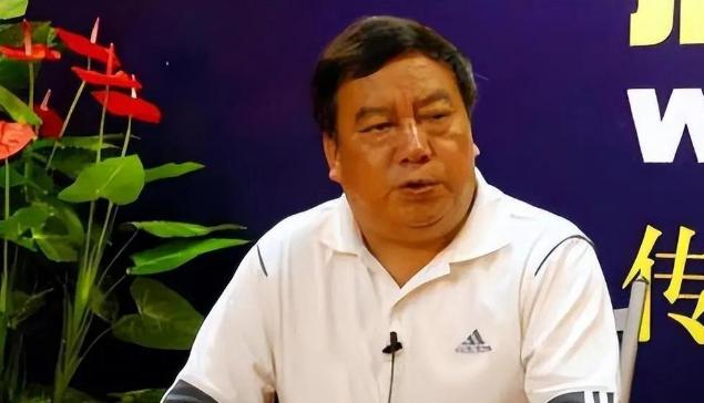 “转世重生之人！”在2008年汶川大地震来临前，安县桑枣中学校长叶志平不抓教学，