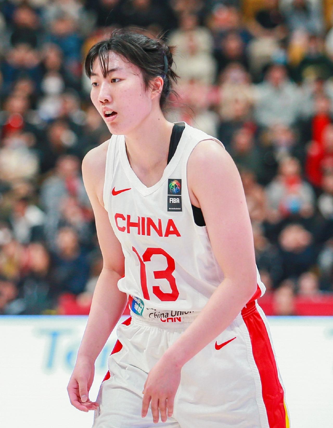 中国女篮罗欣棫真是手感冰凉！在今天中国女篮以70：67险胜尼日利亚女篮的比赛里，
