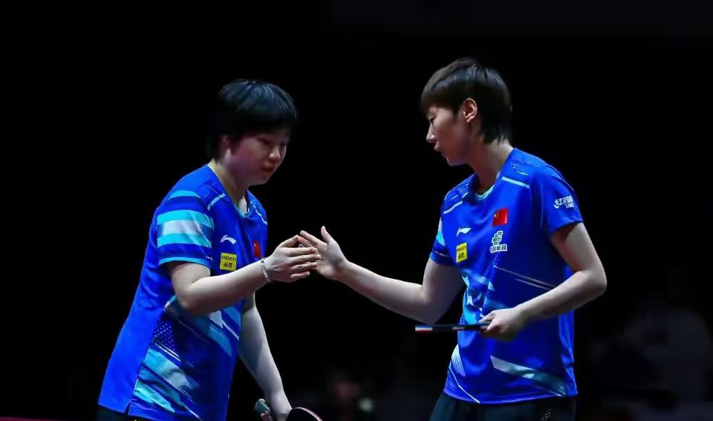 恭喜王曼昱/蒯曼3:1肖瑶茜/赫西，晋级女双四强！
7月2日WTT美国大满贯，女