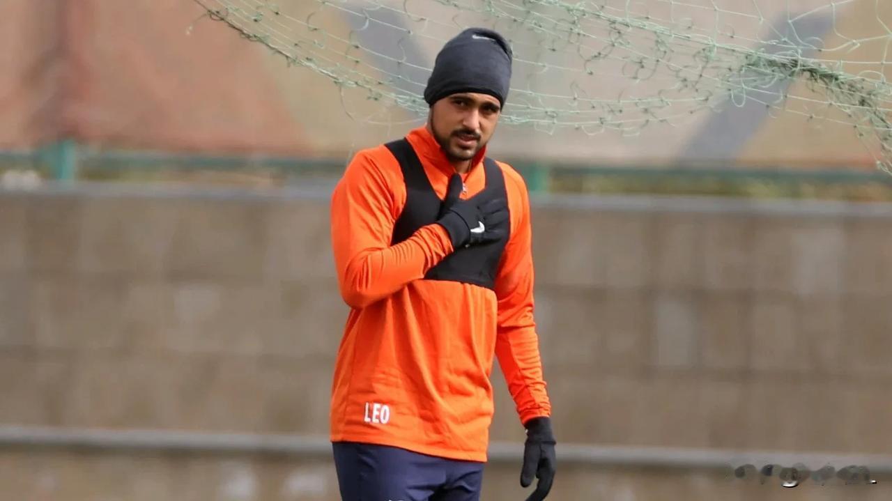 谈判重启！又拿泰山队当冤大头了？不止一家中超球队有意上赛季金靴莱昂纳多，想要租借