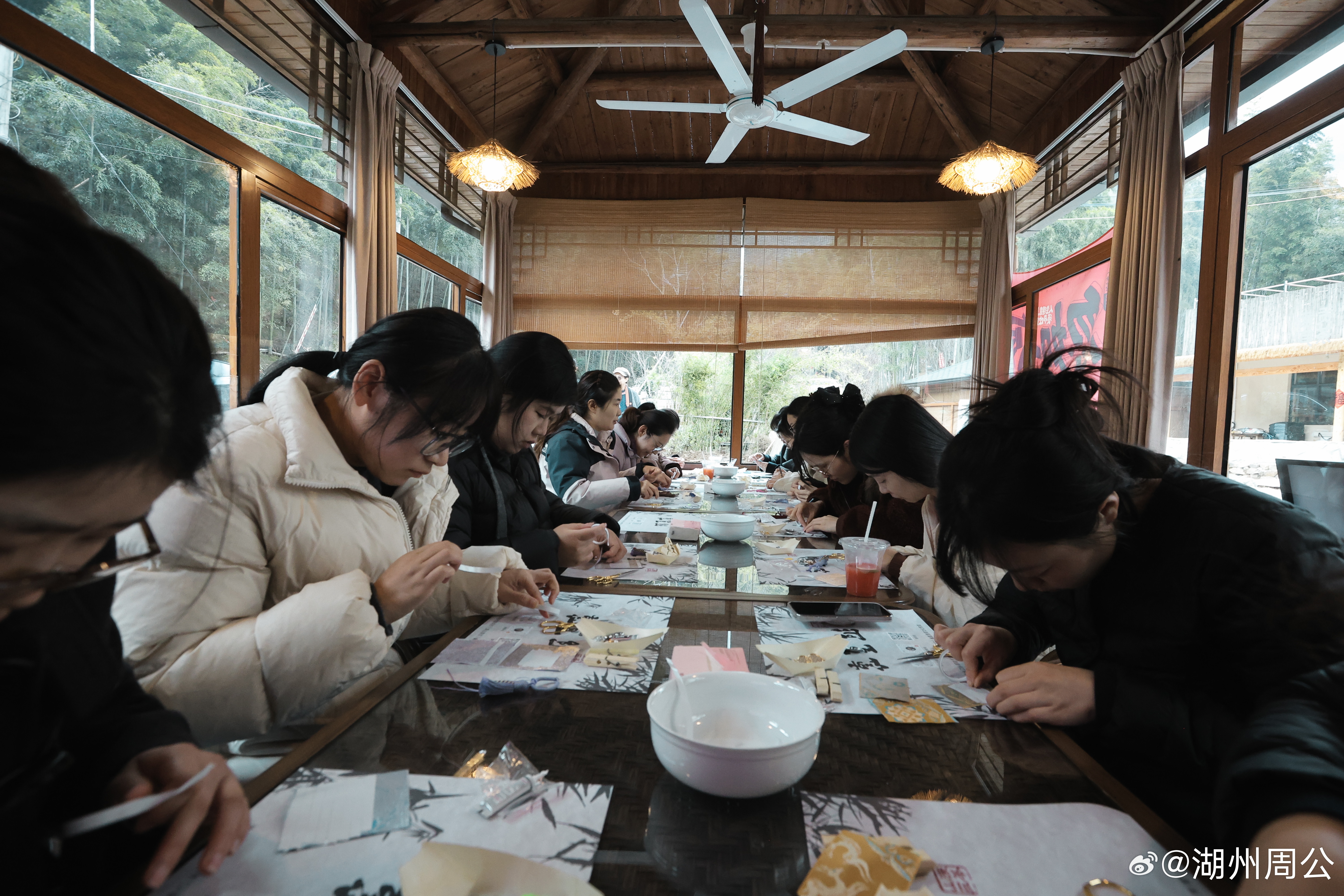 浙江湖州长兴工会花式宠女神太暖了浙江长兴三八节幸福女神氛围感拉满谁被浙江长兴工会