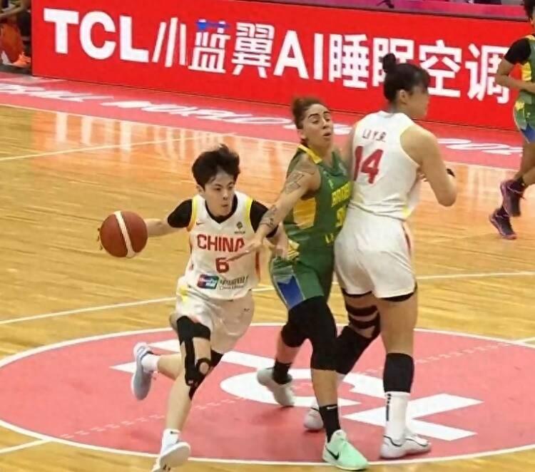 4人表现出色，2人拉胯，她愧对宫鲁鸣

3月17日，武汉赛区，女篮世界杯预选赛收