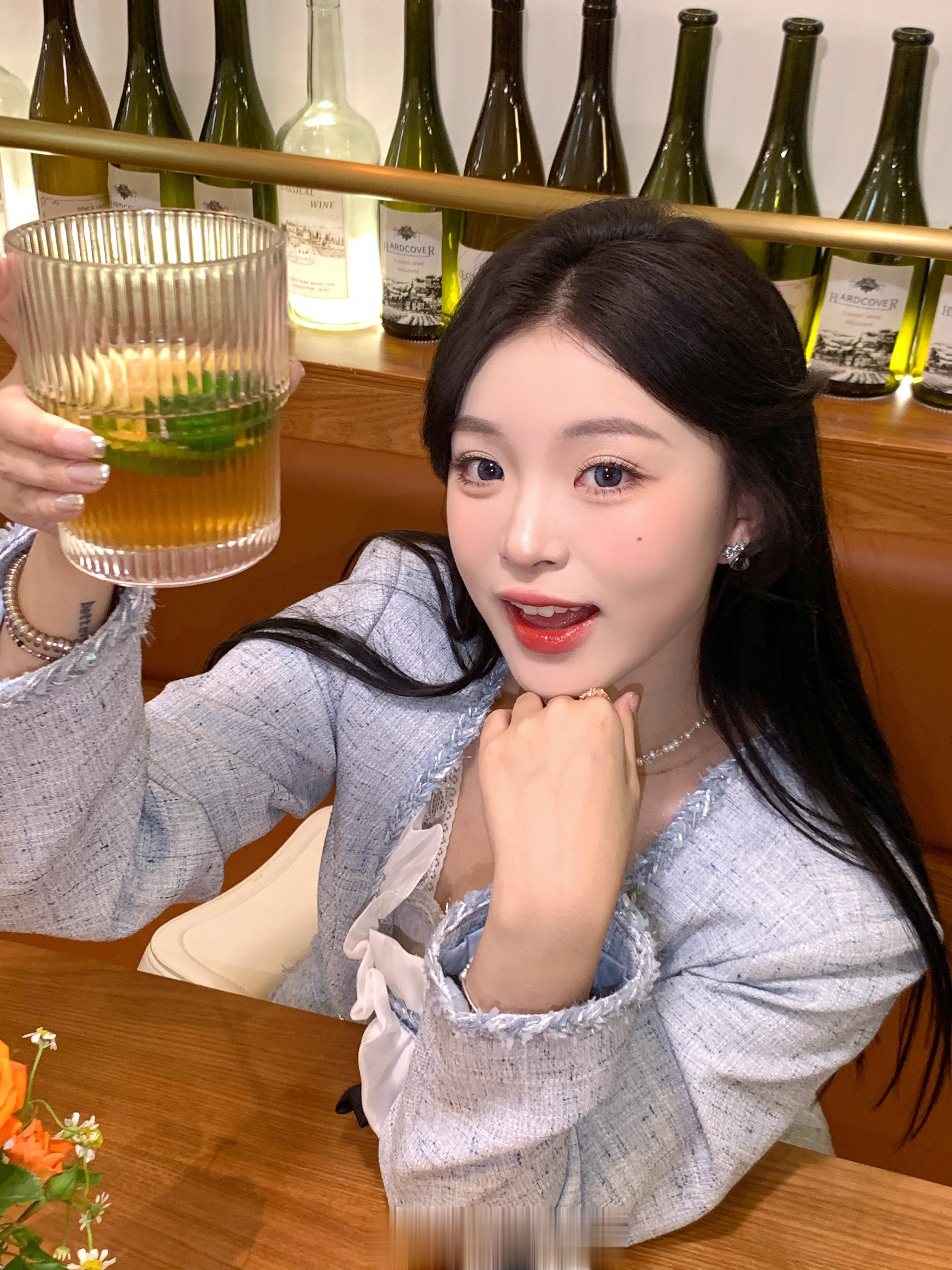 蓝色🍻 ​​​