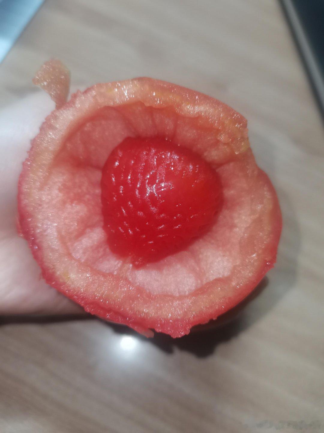 番茄里面长出了草莓！！ 