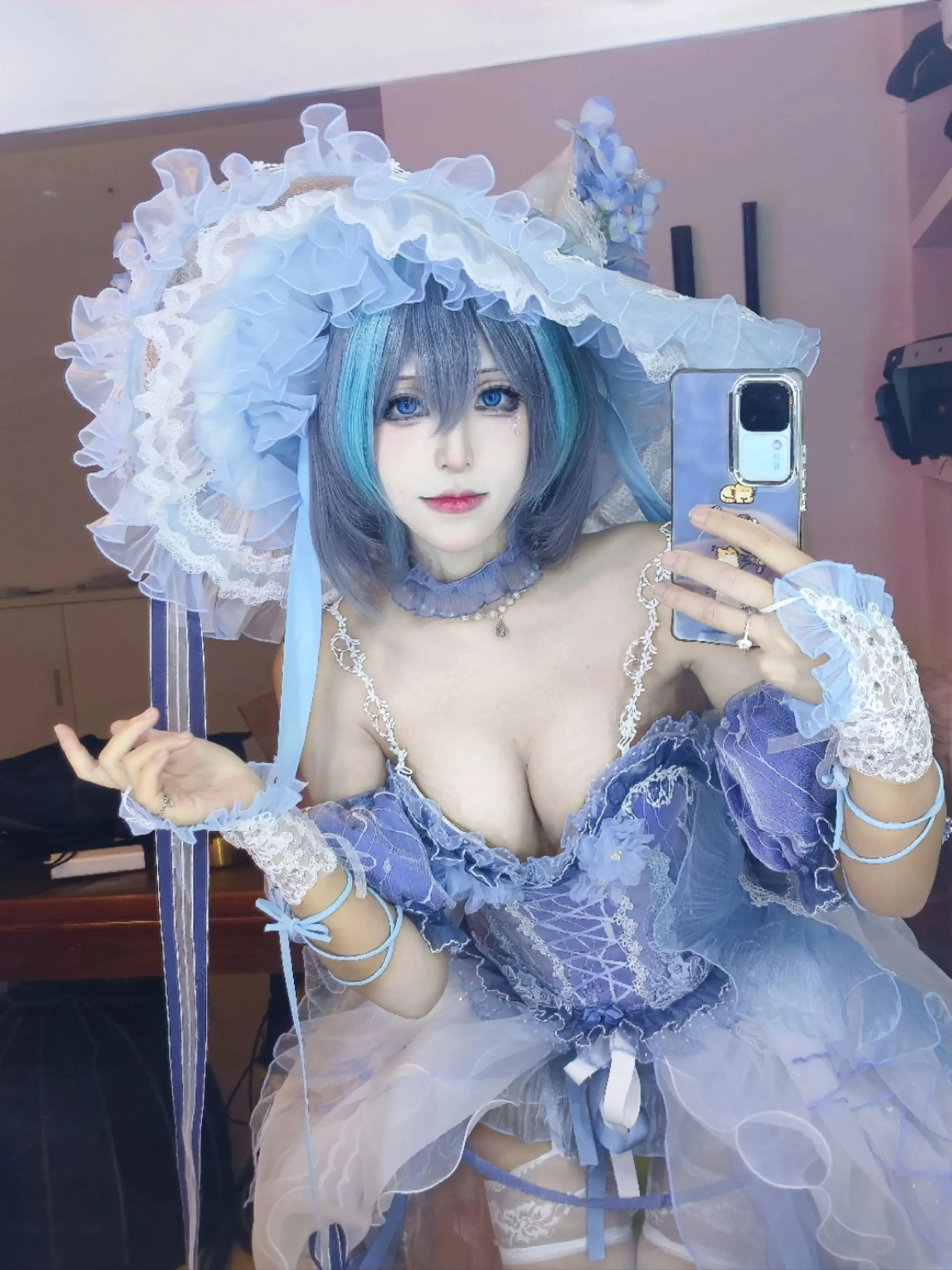 亲爱的更喜欢我哪套呢。