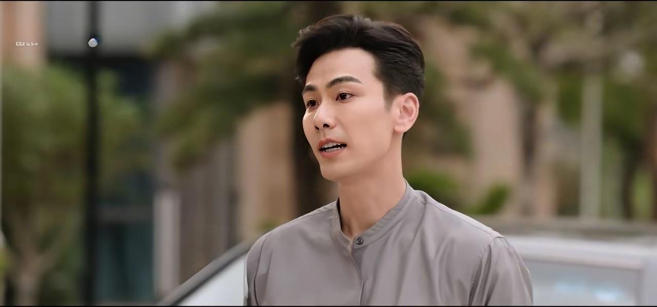 追剧《我的山与海》方婉之放着年收入200万元的生意不做，去给别人打工；方婉之，一