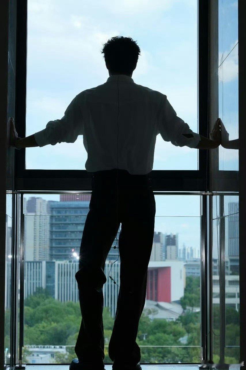 不知道柯淳的身材很曼妙 柯淳再次用实力证明，好身材需要天赋，更需要极致的自律。红