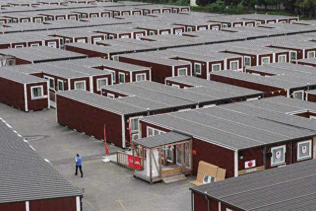 一边吐槽一边被夸！名古屋亚运“集装箱+邮轮”住宿引巨大争议