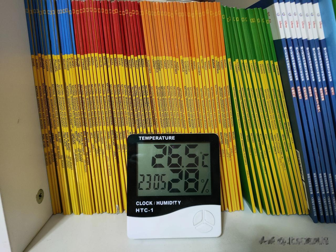 幸福来得太突然了！！！
容我嘚瑟一下！！！
北京提前供暖了，坐标北京西城，今天下