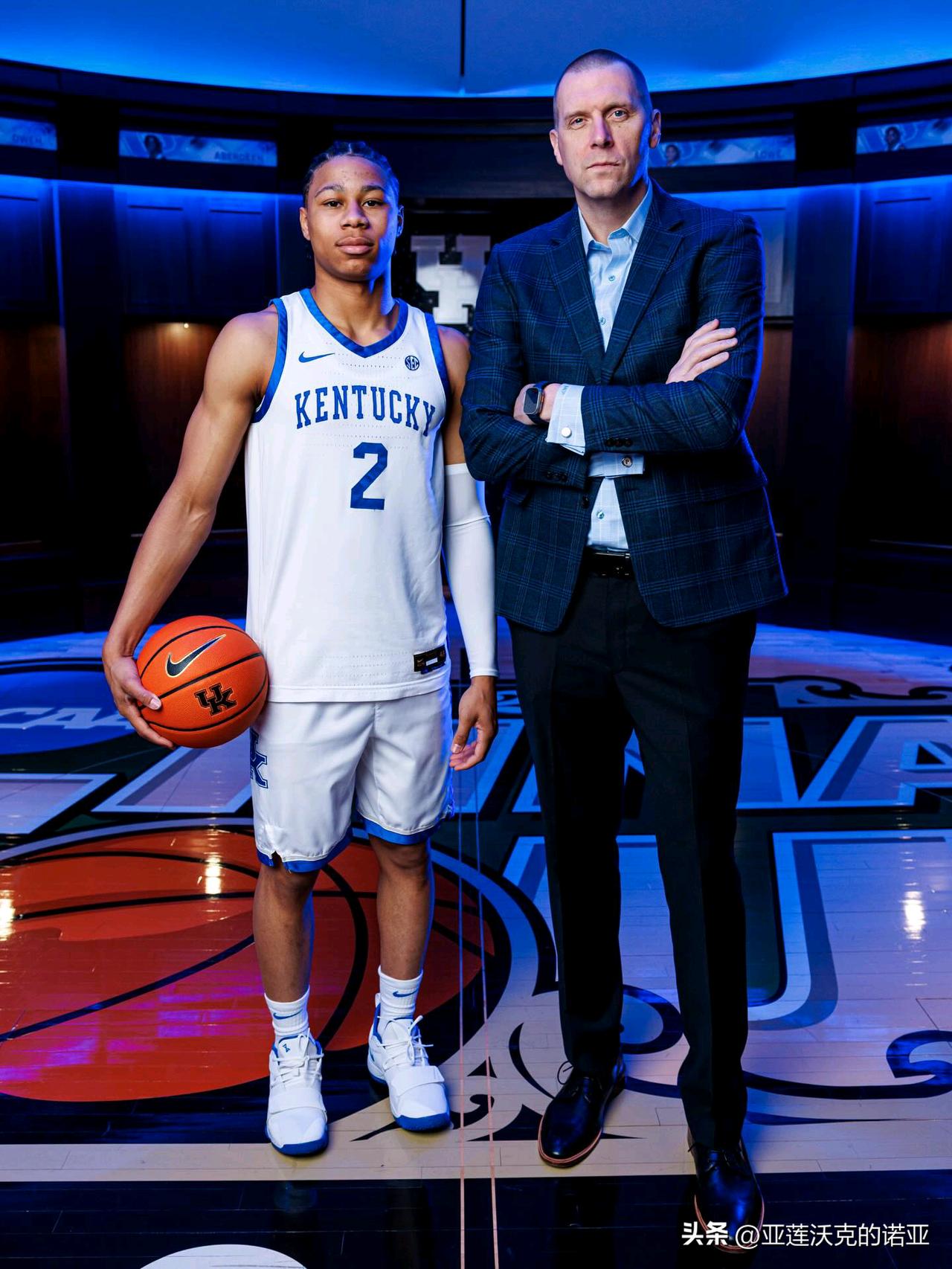四星控卫梅森Mason Williams宣布承诺NCAA男篮 肯塔基大学，野猫这