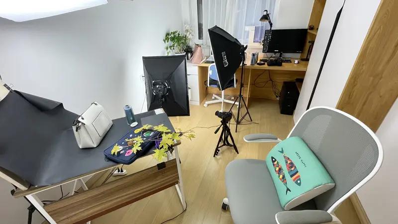 免费送鸡蛋只为骗你养老钱 ？私域直播间专坑老年人 ，你以为骗子在广撒网？不，他们