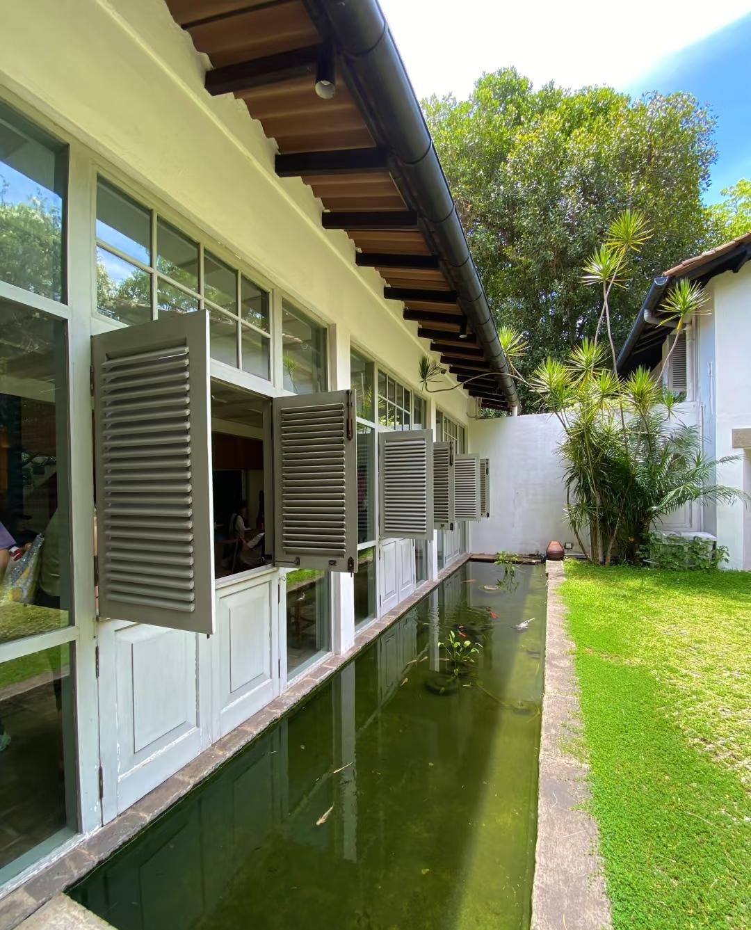 朋友圈开始刷屏了，又有一波人去斯里兰卡了。5月17号-24日巴瓦游学，有朋友一起