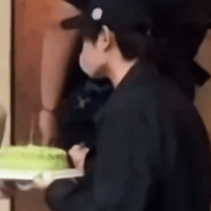 这个错位好萌hhhh   蜡笔小兮！ ​​​