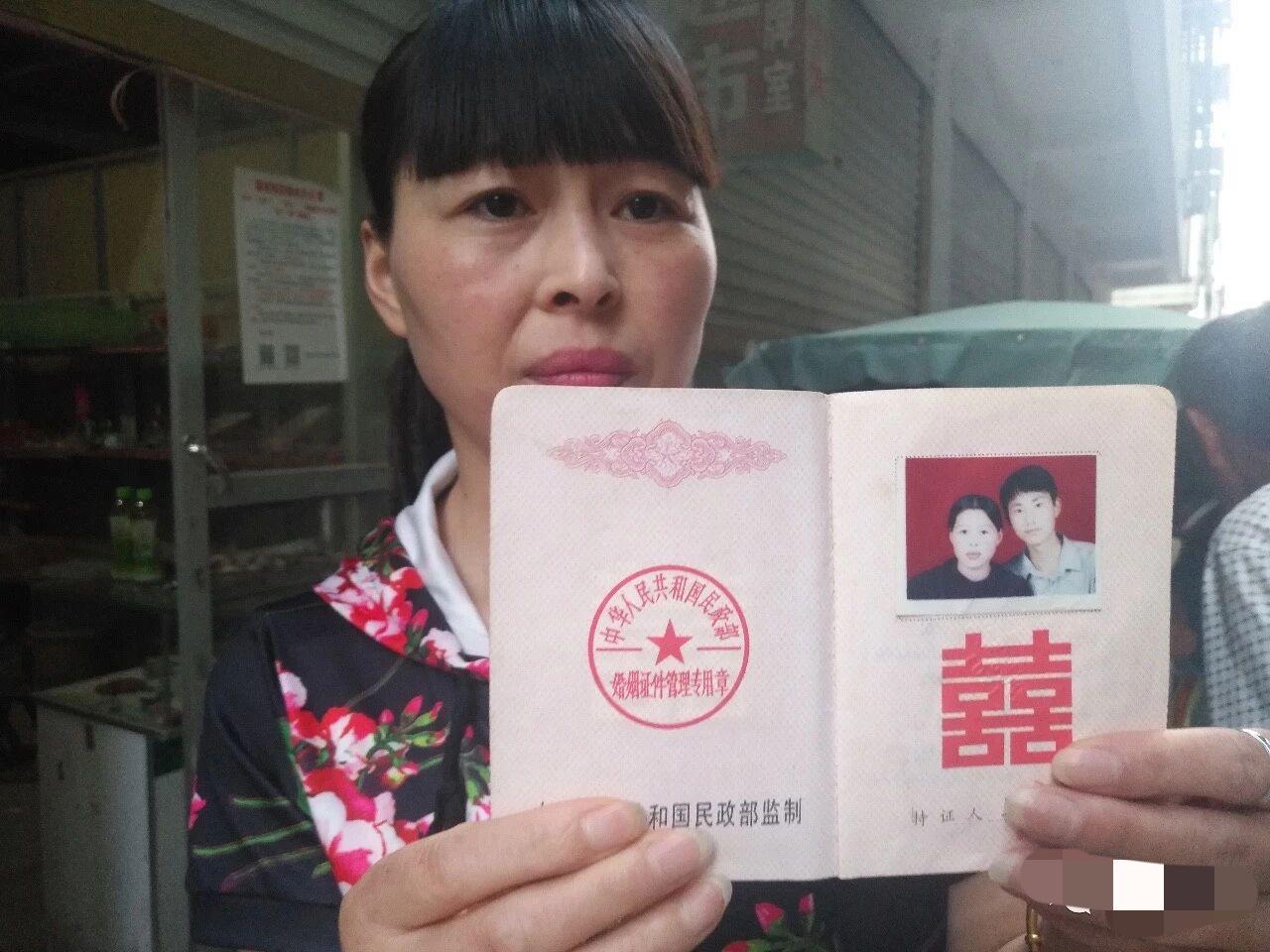 安徽男子车超强奸杀人蒙冤坐牢22年，其新婚妻子王侠连续为其伸冤21年，难得的好妻