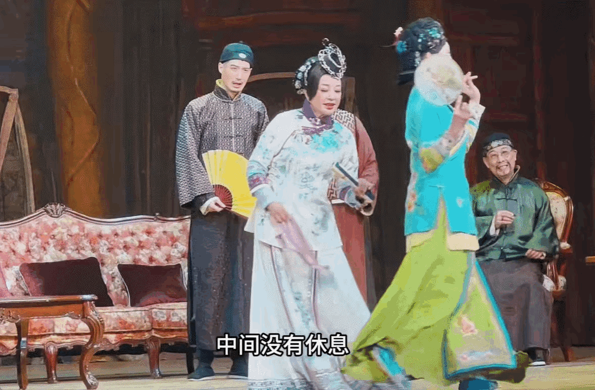 刘晓庆录制《一路繁花》，重新“找回”了张蔷这位好朋友：得知刘晓庆无家可归，立刻邀