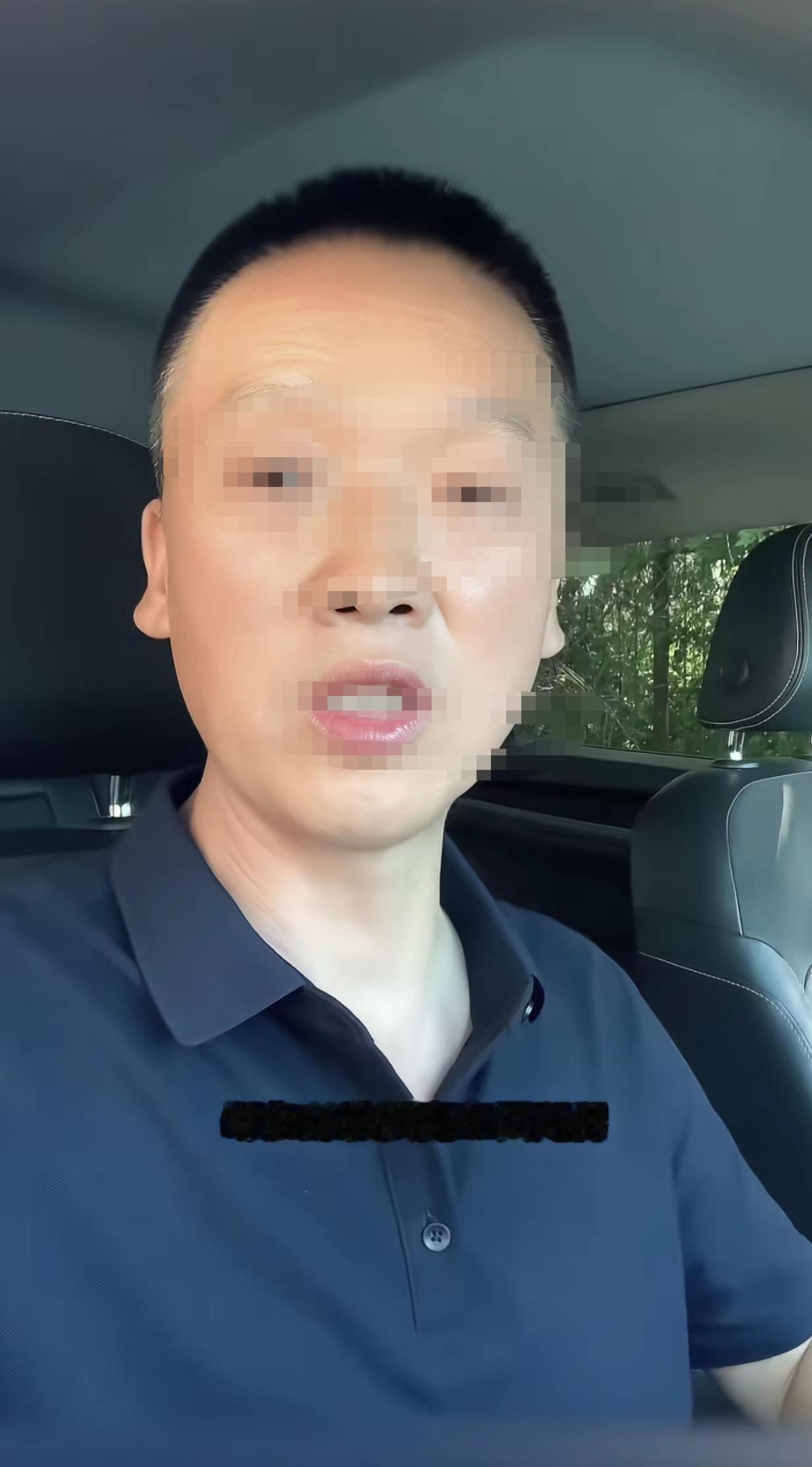 男子做了十年继父，和继子吵了一架之后，才明白了当年多尔滚当年没有解决的事情，在自