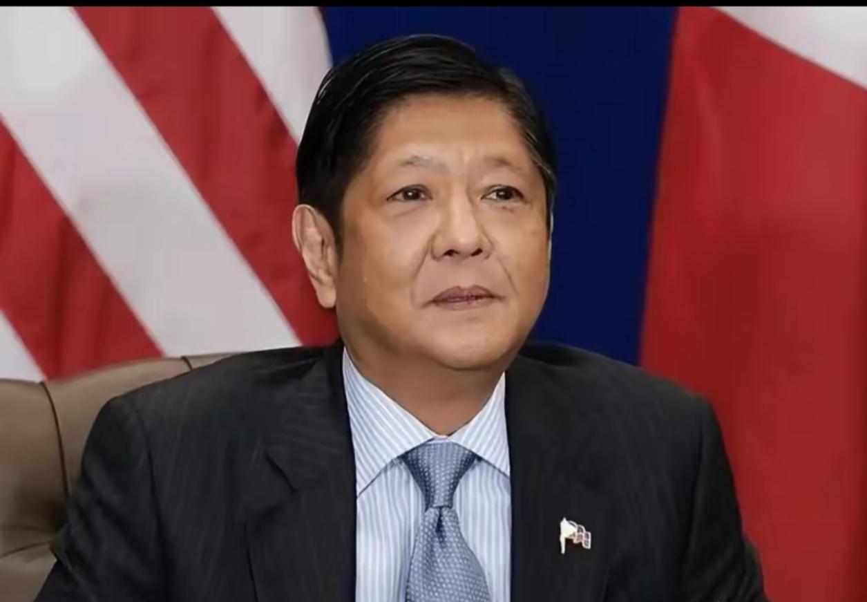 菲律宾闲不住，总喜欢扮演跳梁小丑，时不时地弄出点动静来耍存在感，结果都是自找没趣