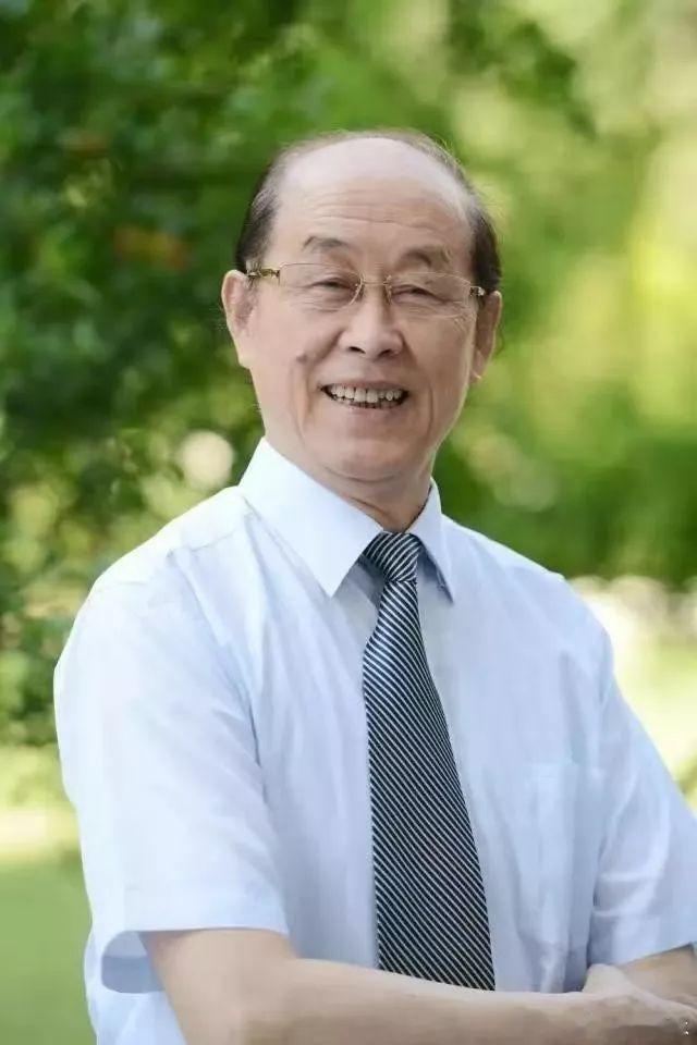鲁日融与他的《秦腔主题随想曲》在中国民族音乐的版图上，有一首曲子，只要前奏一响，
