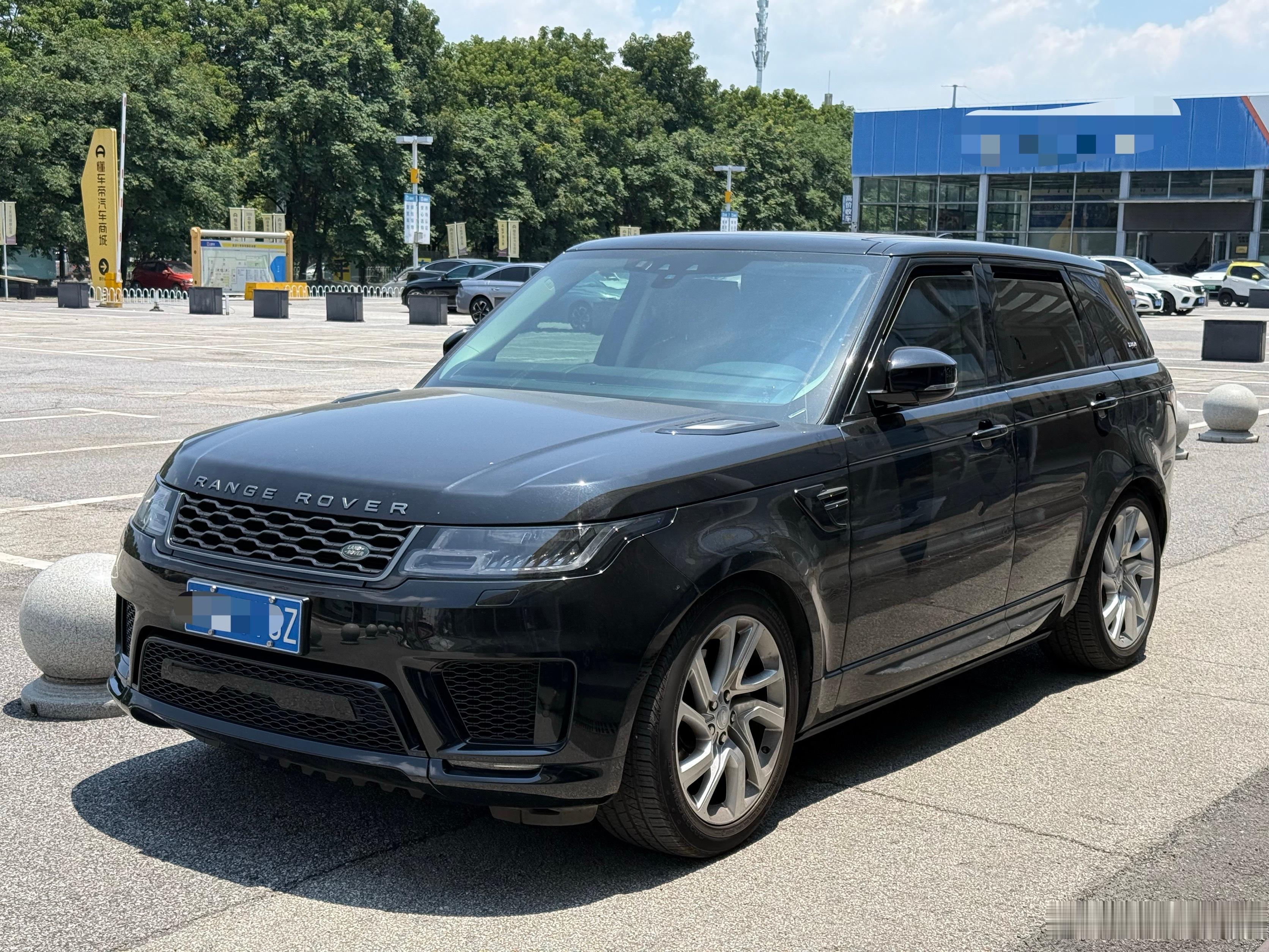 40度高温作业买入18年18款路虎揽胜运动 3.0 V6 SC HSE  DYN