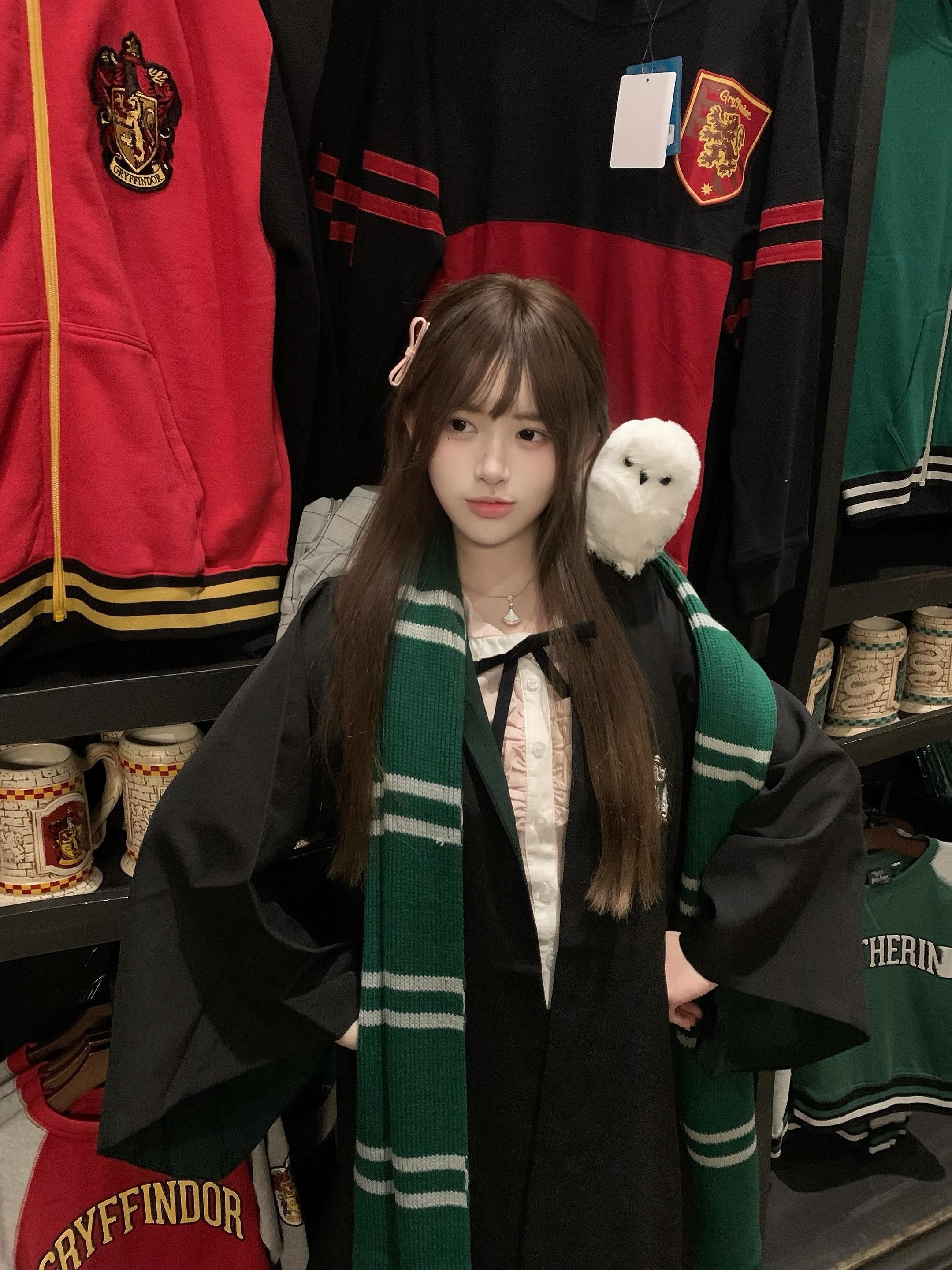 喜欢故意逗你玩 就连生气也好可爱。