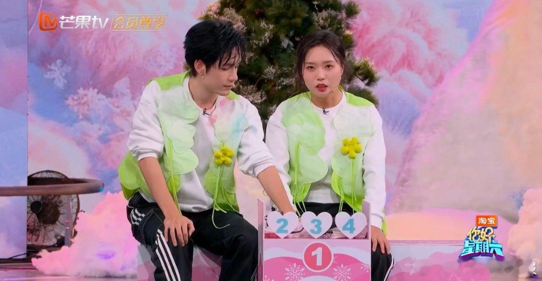 张颜齐祝骄阳似我遇水则发你好星期六 张颜齐太牛了！在《你好星期六》里为《骄阳似我