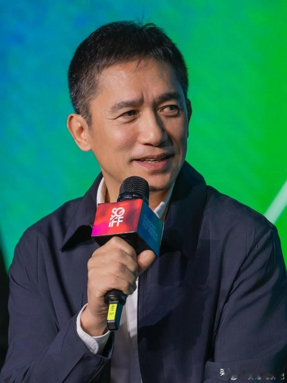 梁朝伟和刘嘉玲
是不是财务危机了
感觉今年他们两口子有点太活跃了，刘嘉玲参加综艺