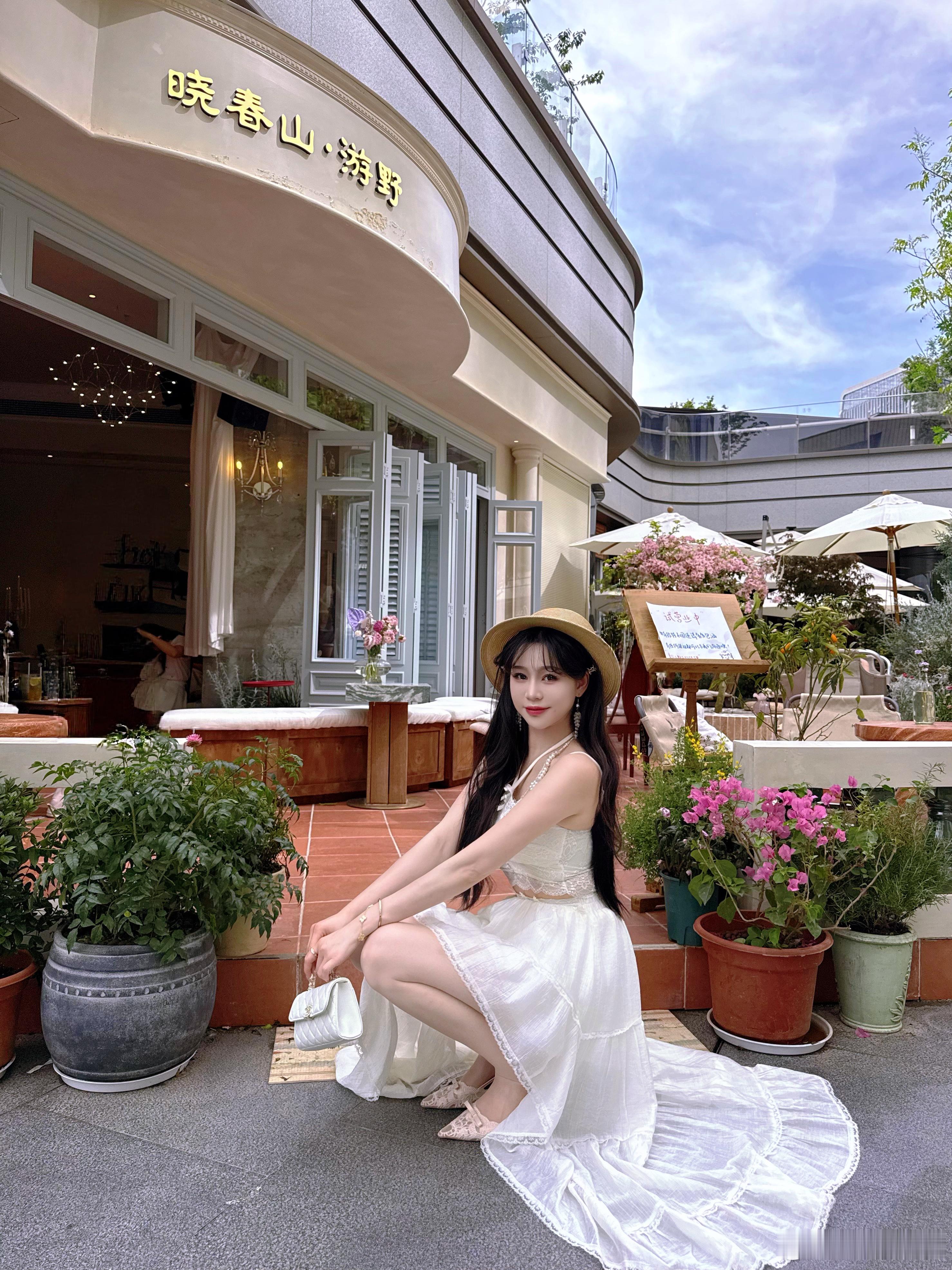 忙着快乐💛👗:小P衣站 