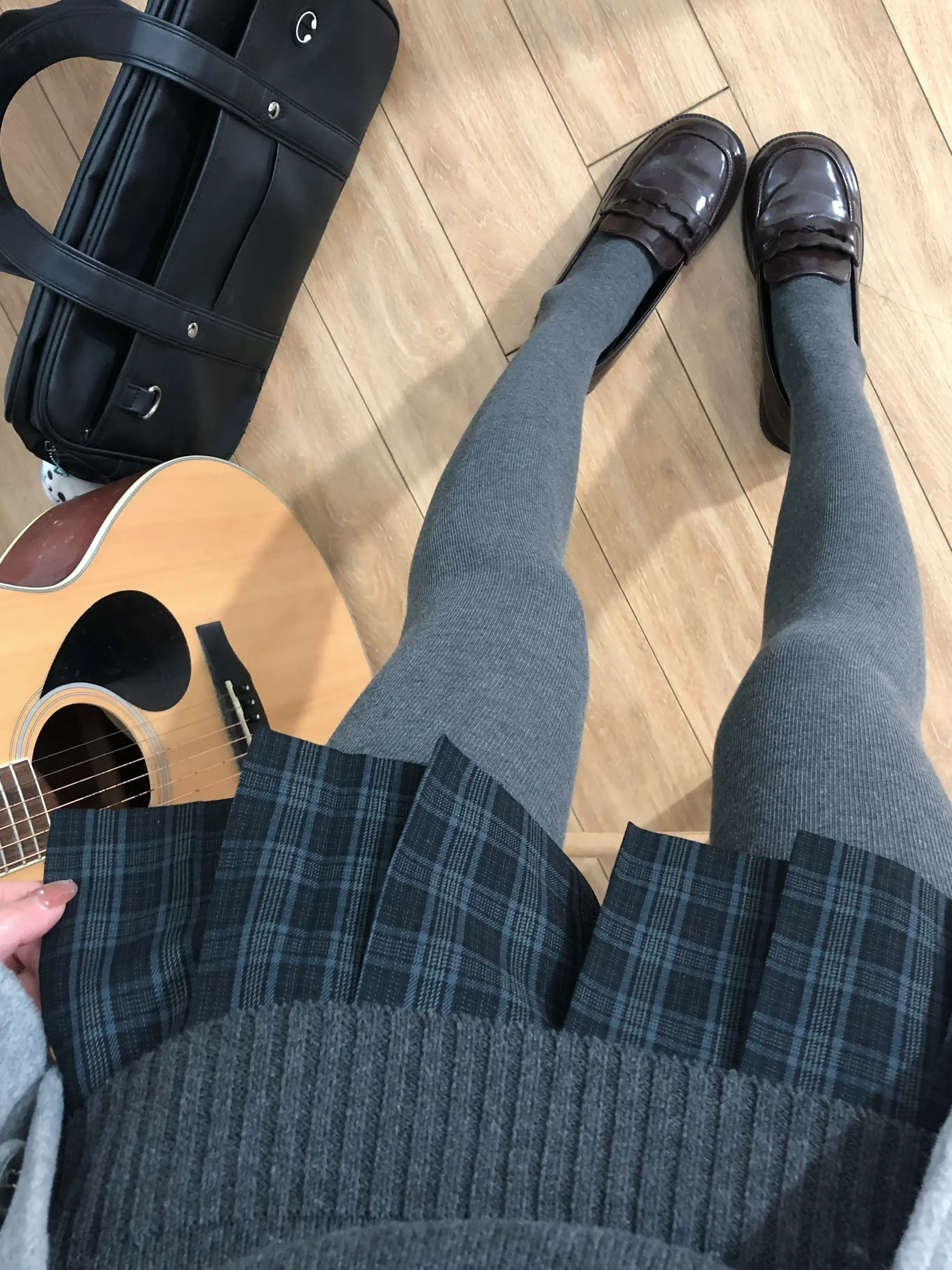 最喜欢灰色。