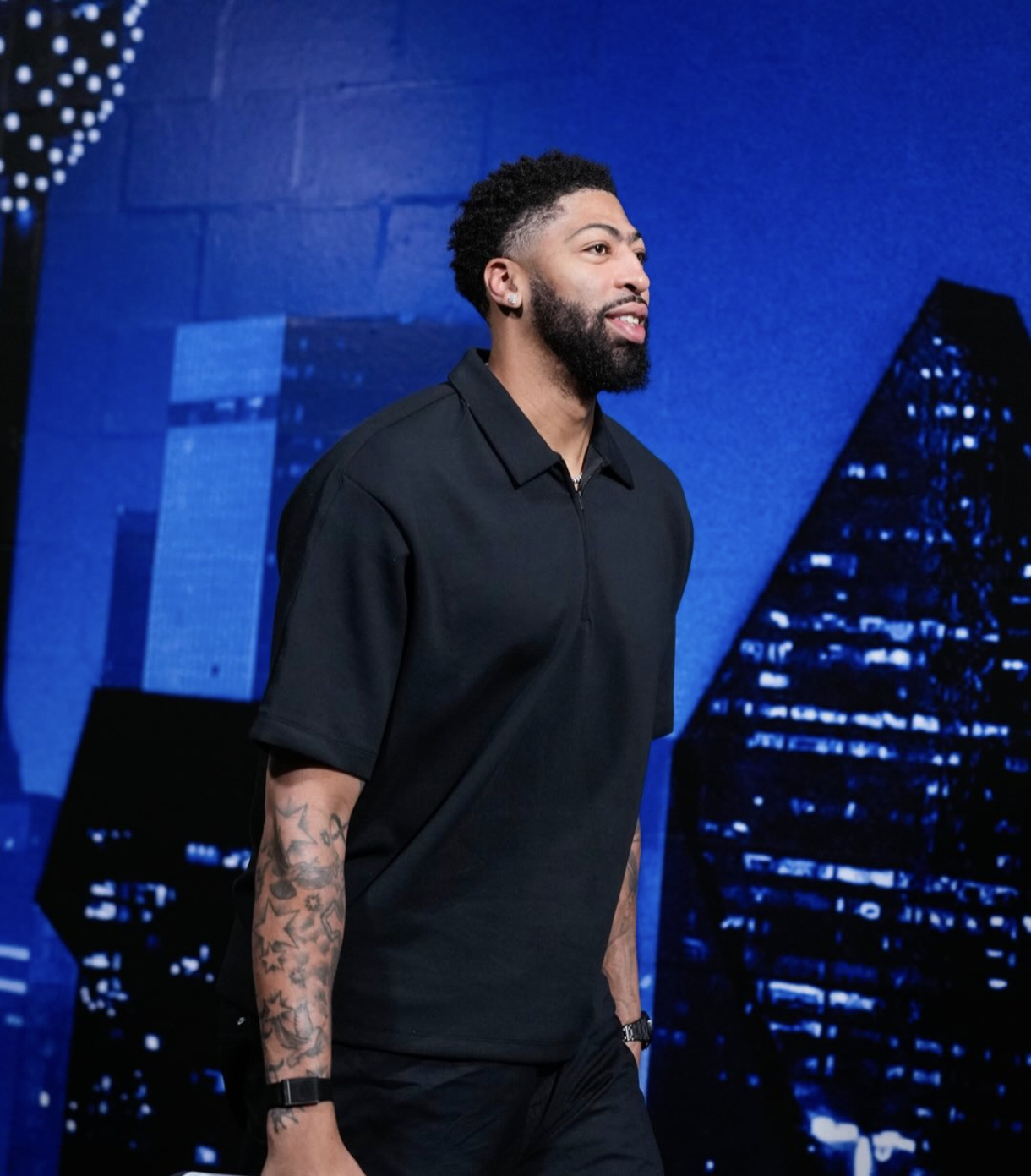 商务风 安东尼戴维斯