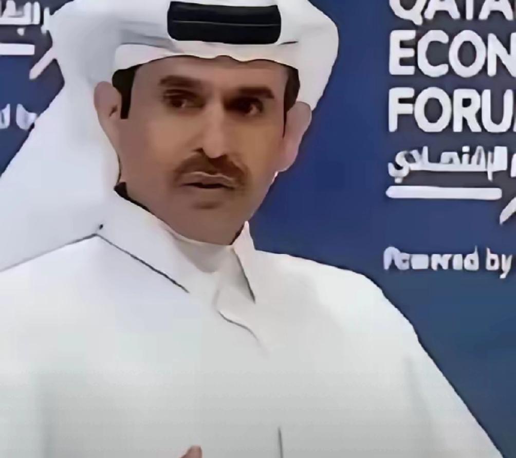 卡塔尔暂停对华天然气合同，这事没那么简单！
 
卡塔尔正式宣布暂停跟中国的合同，