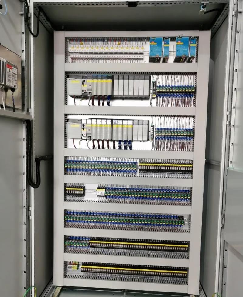 15000元一月挖进来的工程师，看来看去还是有很多地方不合理，那这个说明该工程师