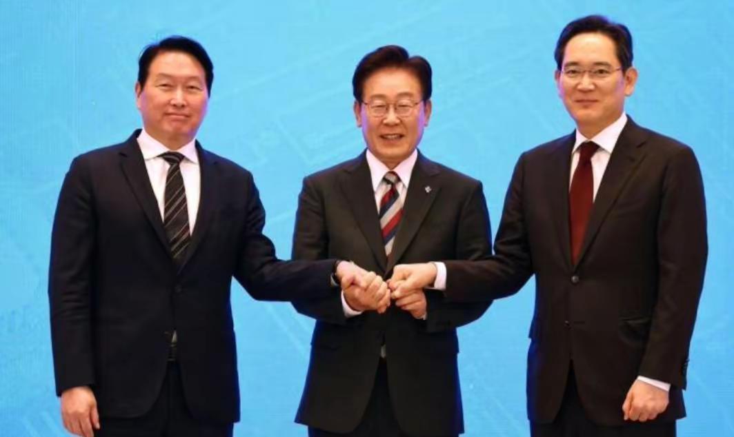 韩国拟推动近1.7万亿元企业投资。韩国政府宣布历来规模最大的产业投资计划，要在未