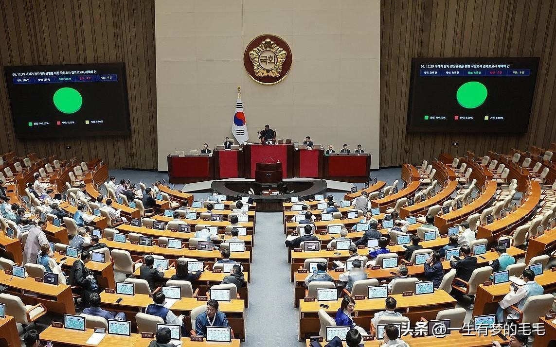 2月24日，韩国2月临时国会进入尾声，共同民主党与国民力量党爆发正面冲突，朝野启