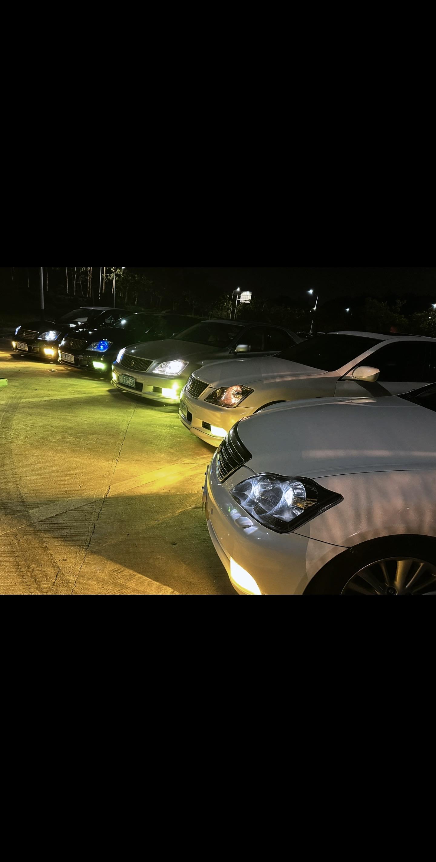用青黄不接形容现在的皇冠再适合不过了。