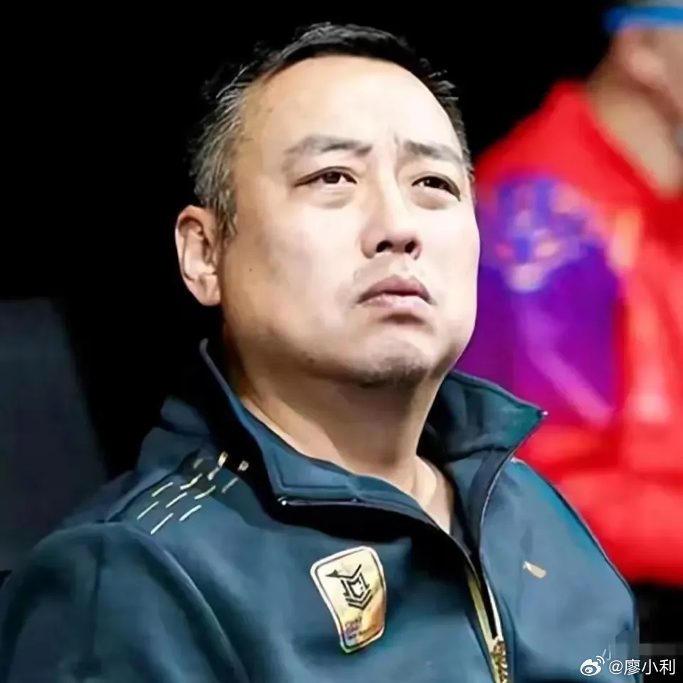 中国乒协辟谣刘国梁被抓假的真不了，真的假不了。我个人非常敬重刘国梁，也知道他为乒