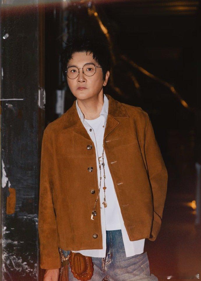 网传披哥三公5大队长 披荆斩棘三公分组 三公5位大队长的消息刚传出来，名单没官宣