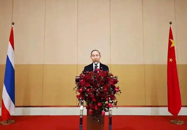 成了，泰国答应中国了。

根据新华社7月15日的权威报道，泰国顶尖高校朱拉隆功大