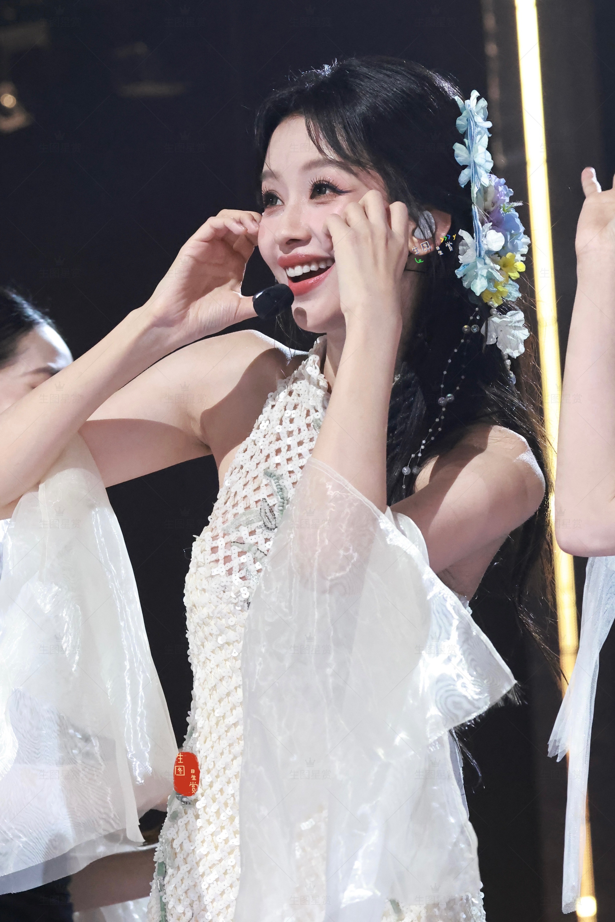 脸颊比心超甜的怡❤️孙怡浪姐总决赛舞台生图美貌乘风2026乘风之夜