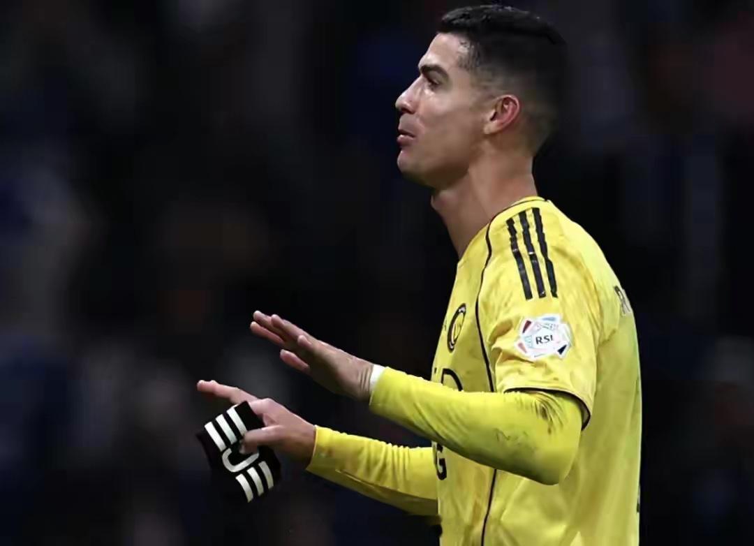 40岁C罗拒绝为利雅得胜利出战 不满沙特联赛老板：偏袒对手c罗拒绝为利雅得胜利出