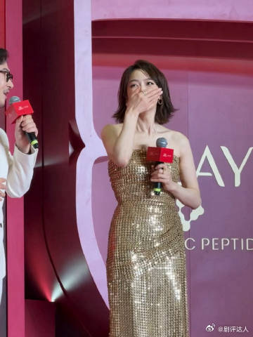 宋茜上海活动生图宋茜十年判若一人 都说女神无惧花期，宋茜在上海这场活动完美印证这