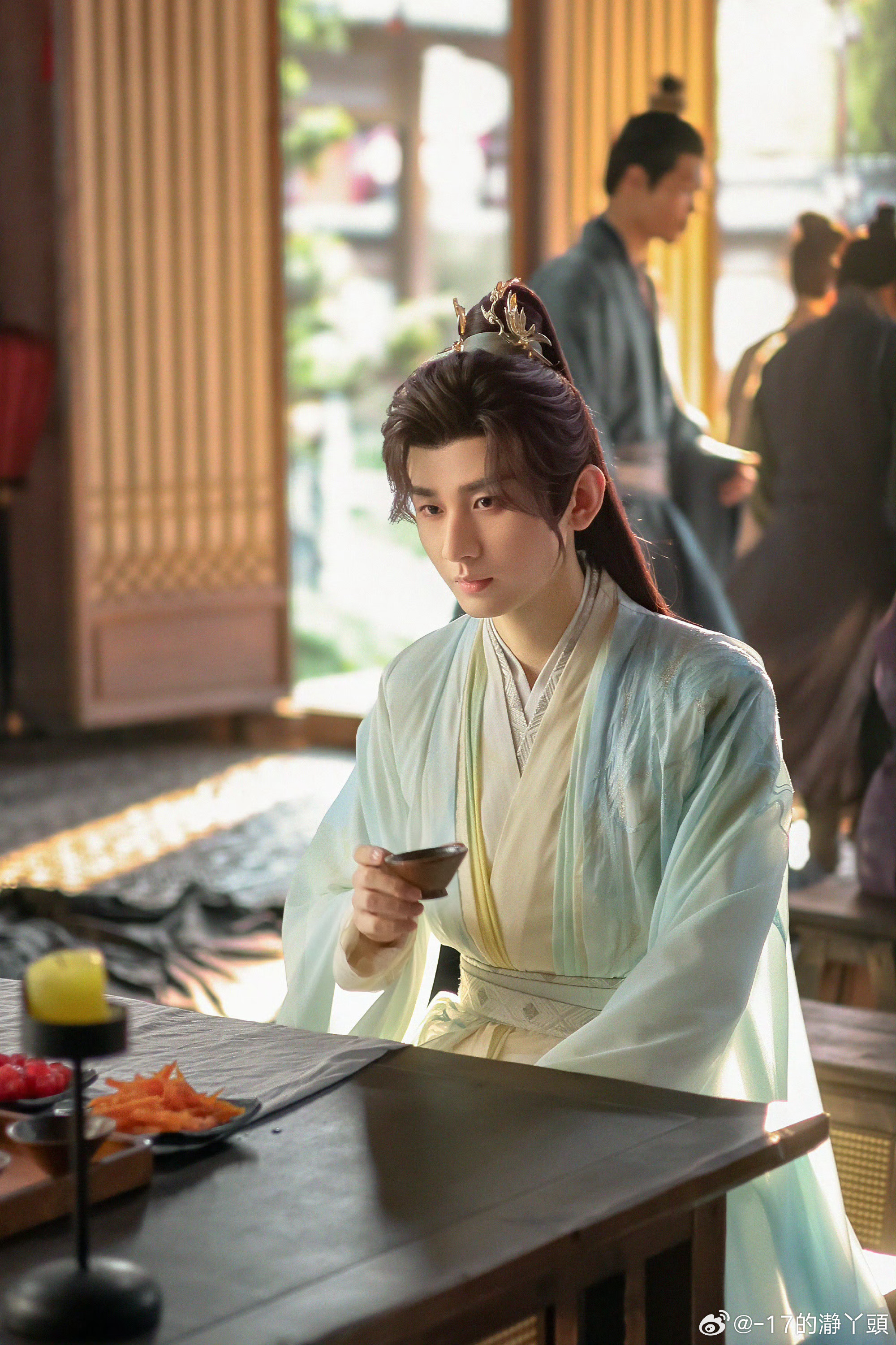 成毅长安二十四计cy成毅谢淮安成毅，你是远方的风景，我是游走的旅人，我翻山越岭长