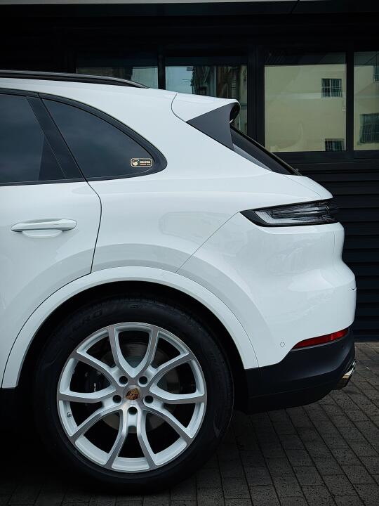 很熊猫🐼配色的卡宴选配