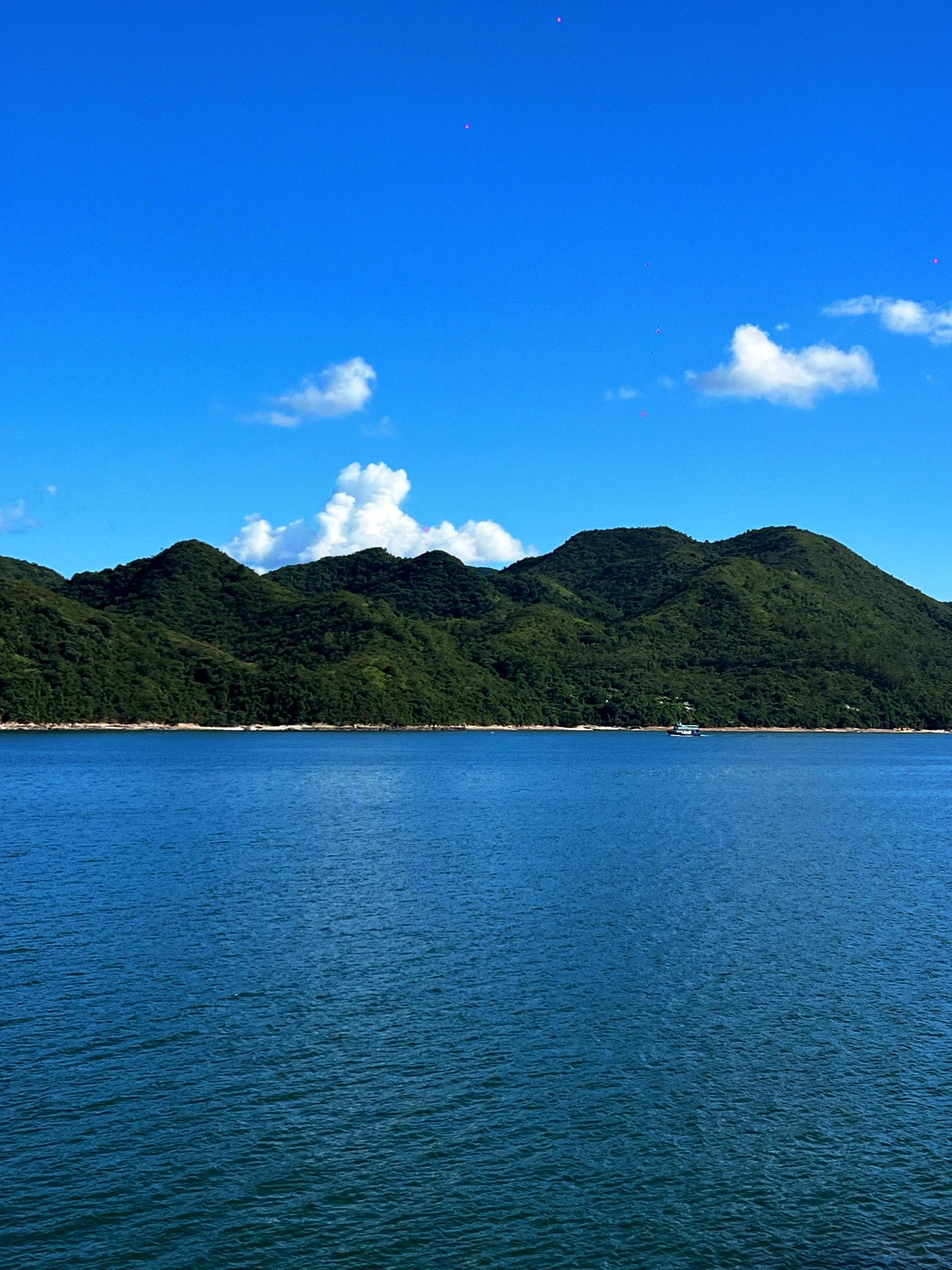 经过云的时候 我吞下一大口