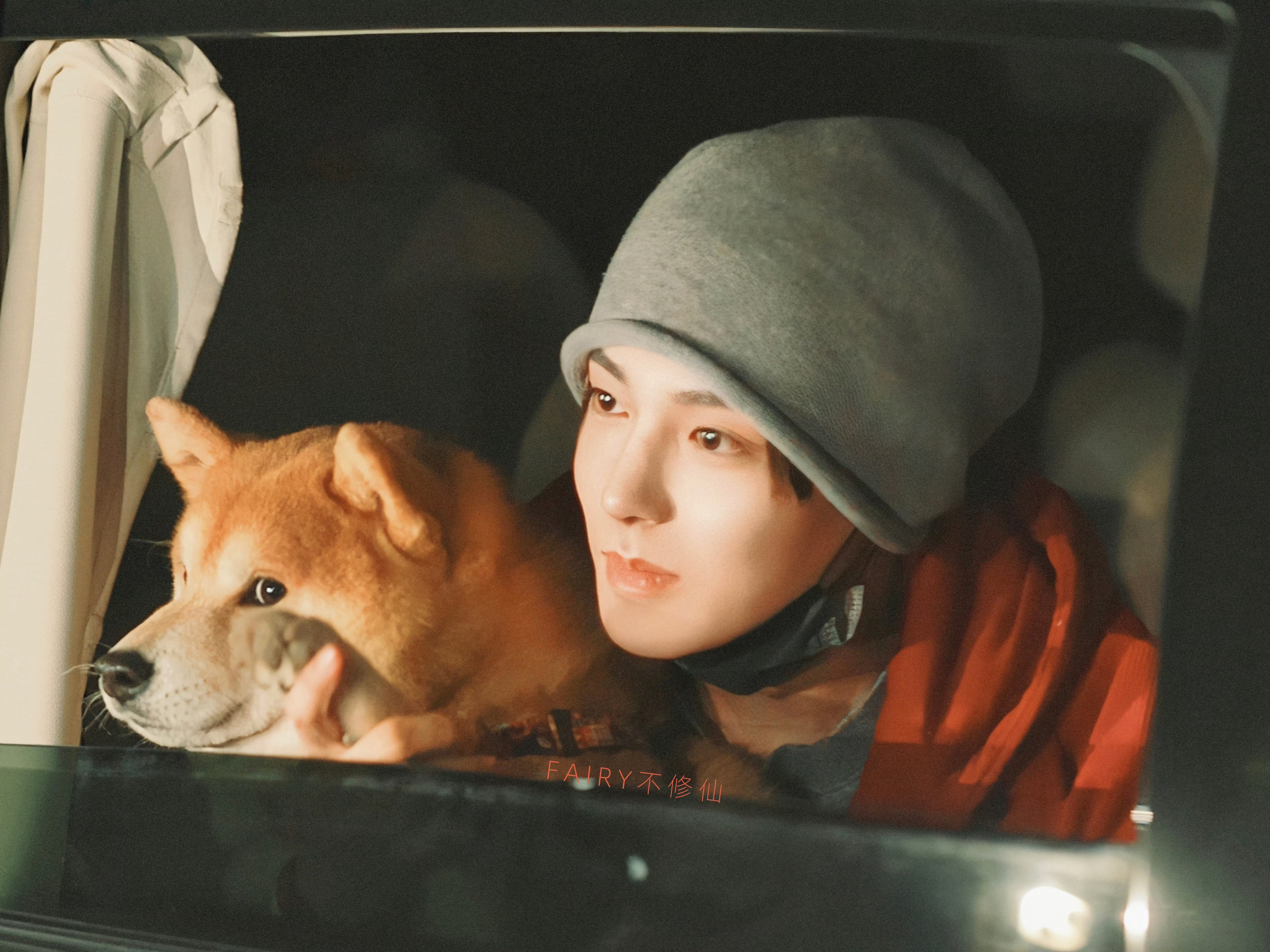 这居然是侯明昊的素颜完全两个萌物！！小侯真的帅我一大跳CR Fairy不修仙 