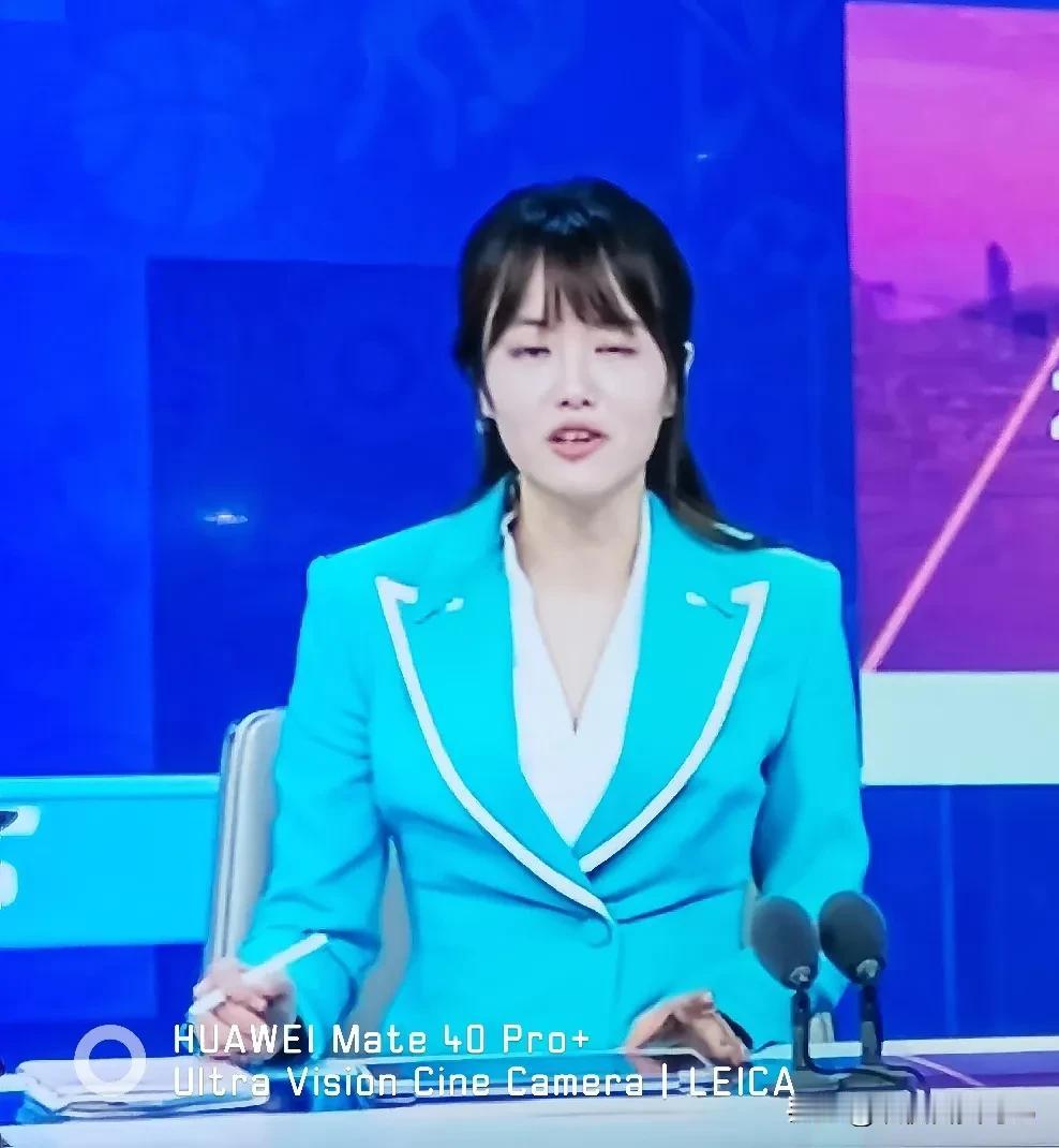 高菡解释一下：什么叫“被打的一愣一愣的”
莫雷高德和皮切福德在争夺八强资格一场比