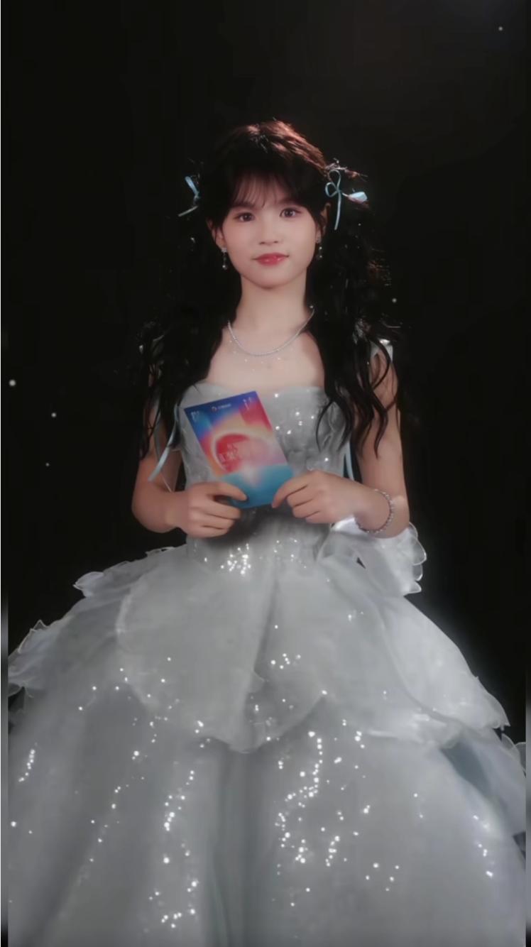 于龙杨咩咩，又有新的活动了，2025红果年度大赏。