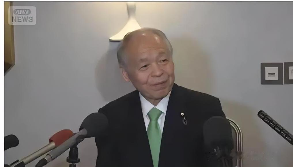 72岁的日本自民党议员铃木宗男，堪称俄乌冲突后首个敢闯俄罗斯的日本执政党“破冰者