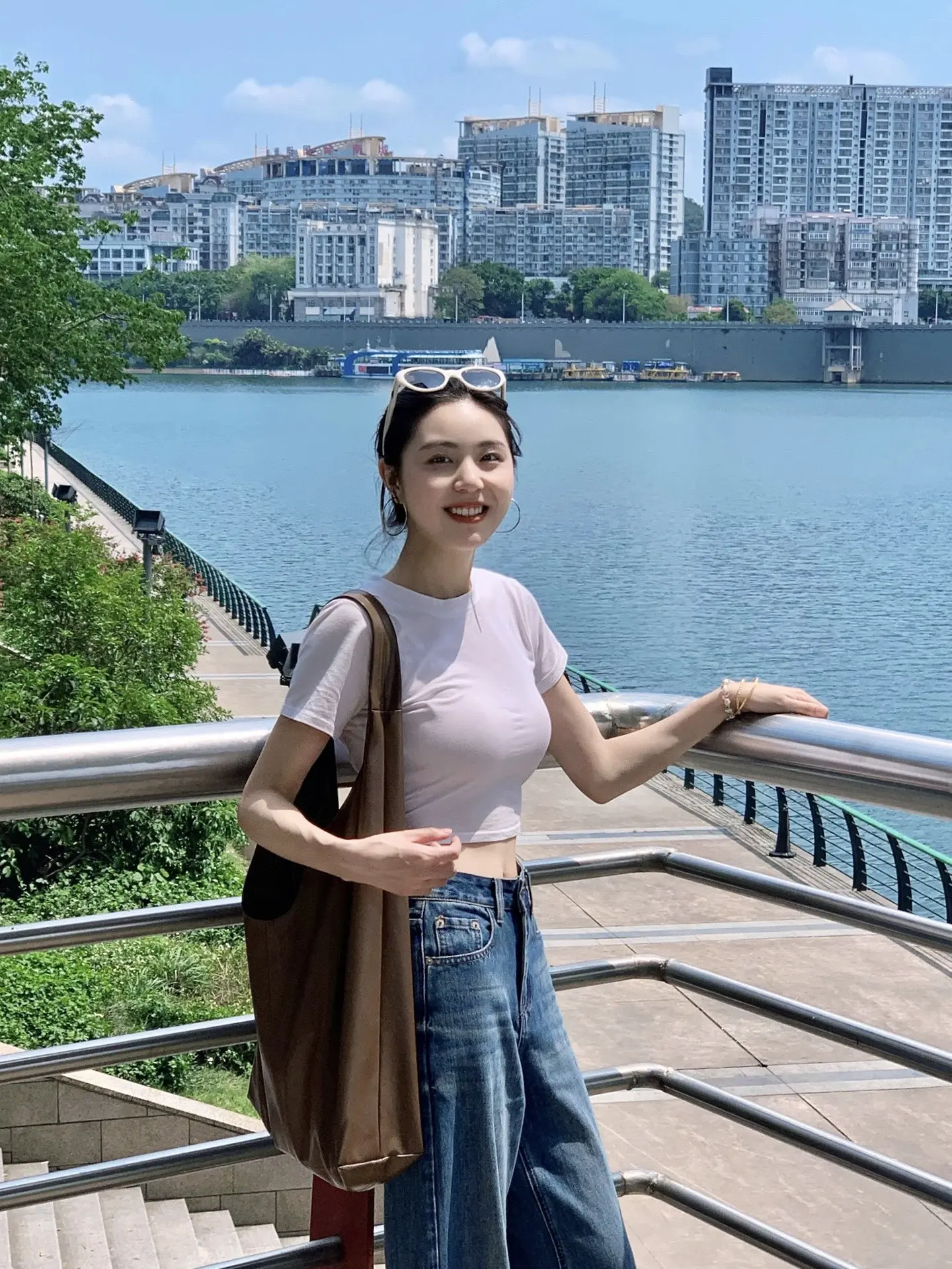 柳州 拍照 一本正经游客照 夏日穿搭