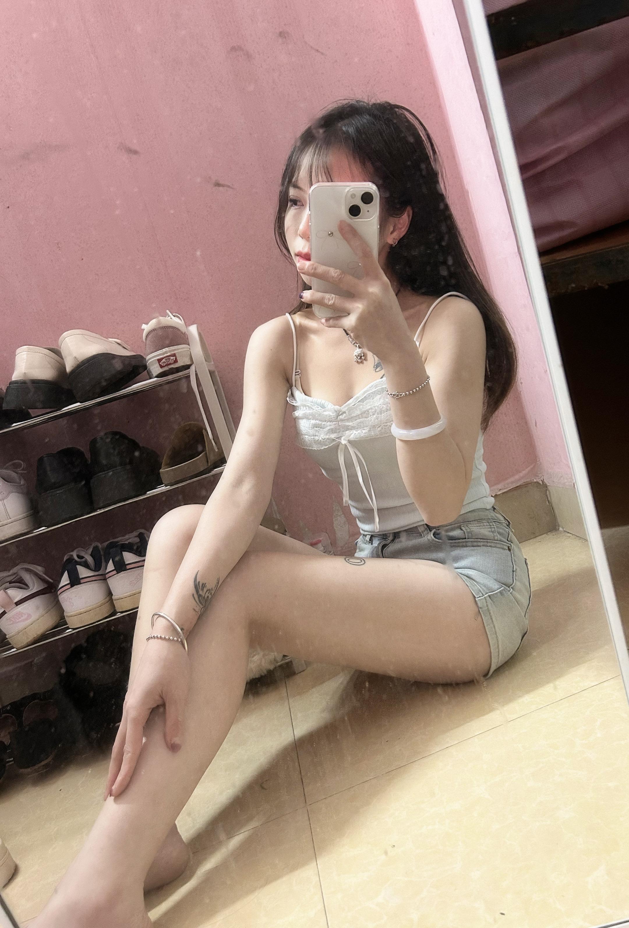 没有男人值得我怀疑自己 任何让我不爽的男人都会被我狠狠踢开