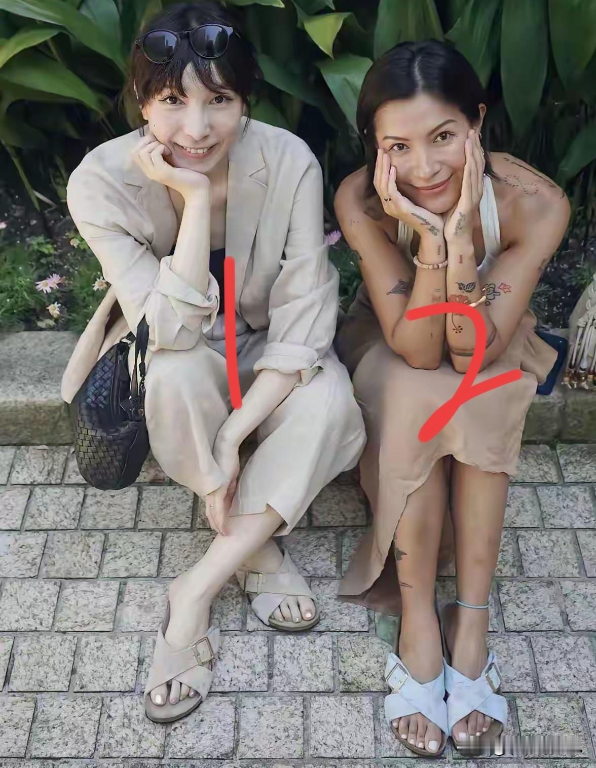 黑是黑了点，但是五官端正，选老婆的话，我会选2号。